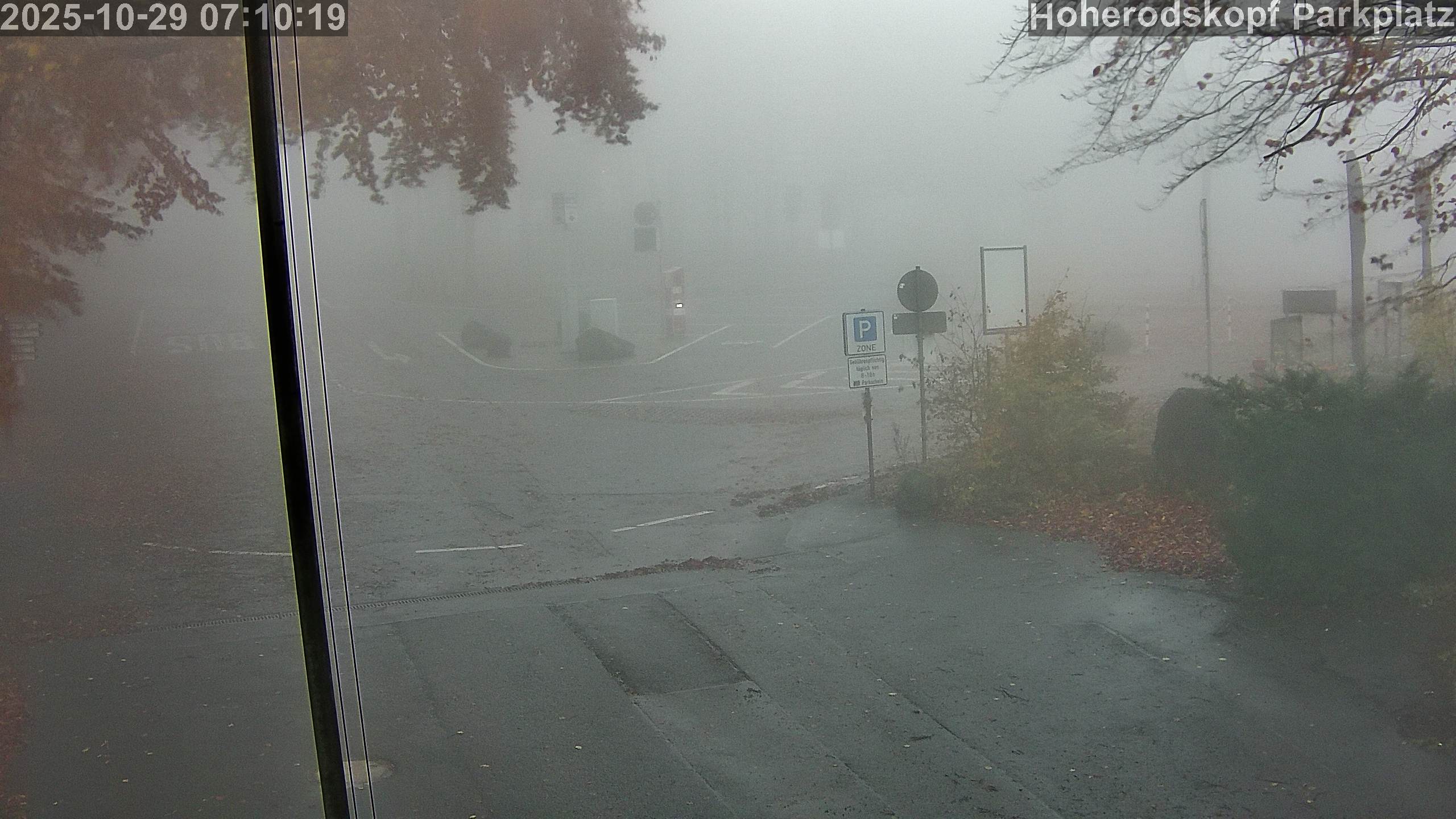 Webcam Hoherodskopf Parkplatz